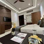 Hotel Kalawati Palace